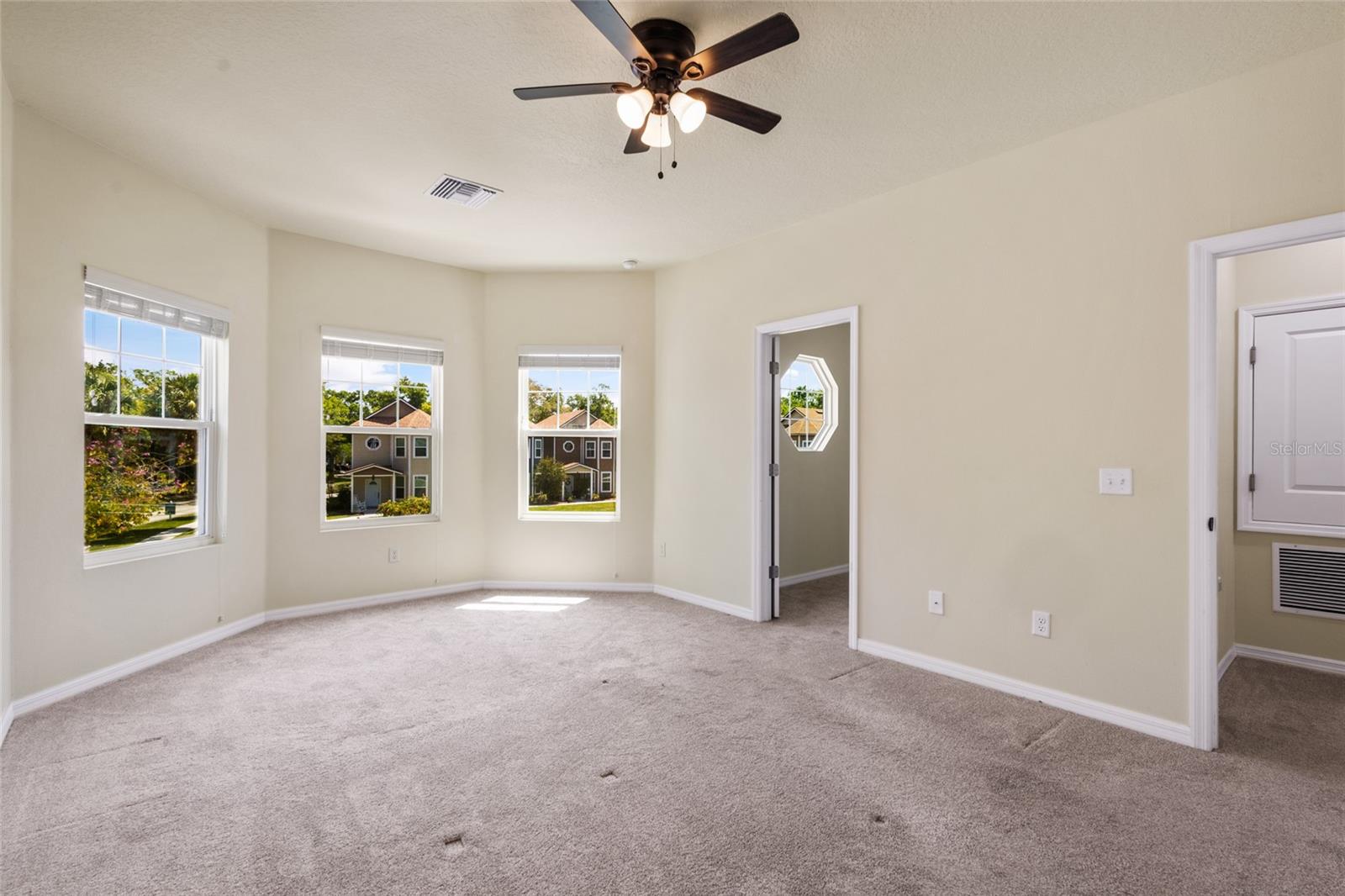 Image 19 of 32 For 509 Sunbranch Lane