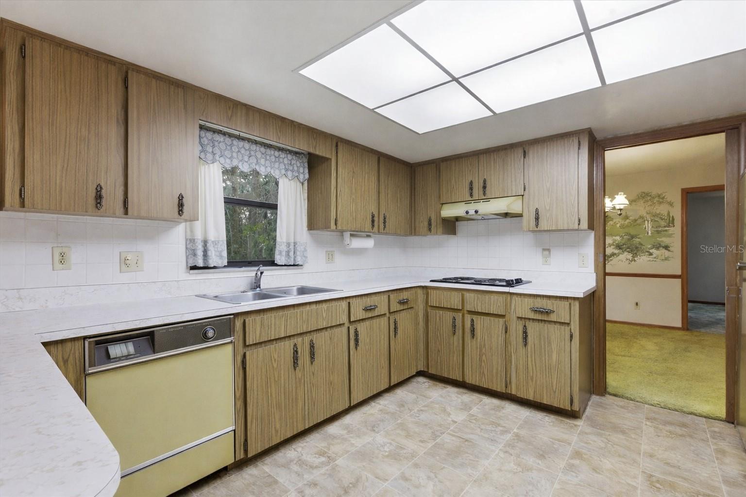 Image 5 of 18 For 5268 Pinto Way