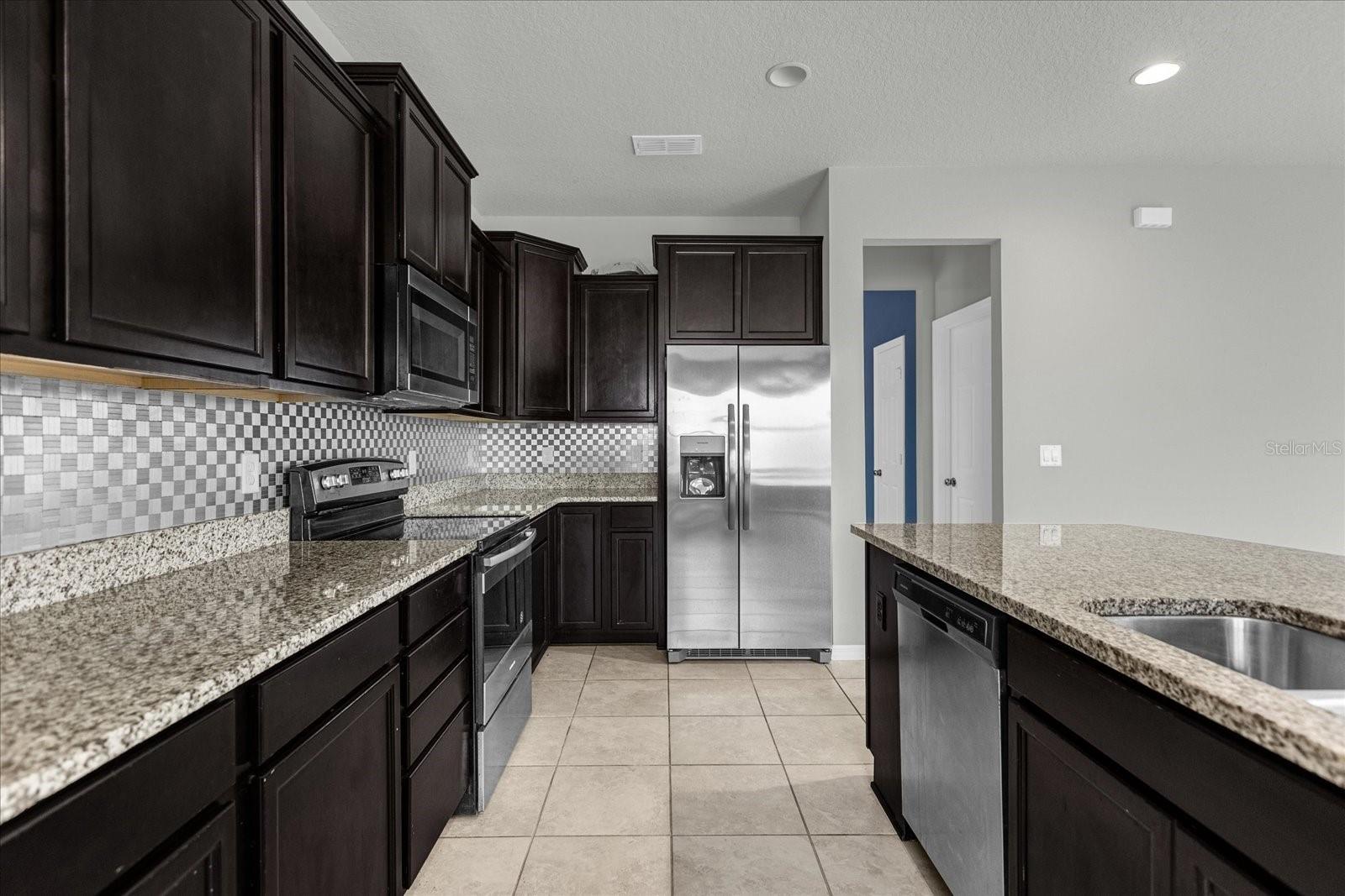 Image 12 of 27 For 3504 Southern Cross Loop