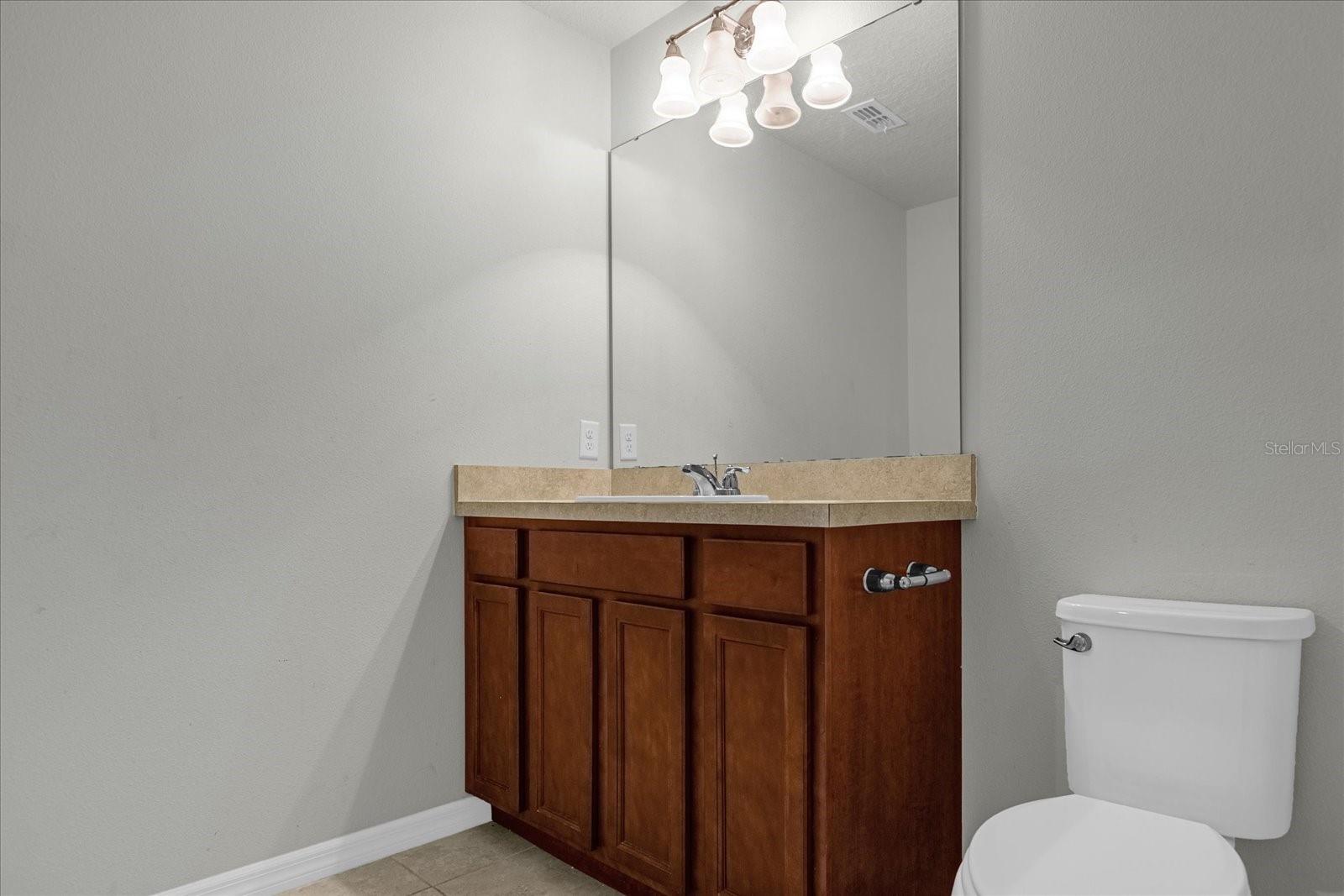 Image 21 of 27 For 3504 Southern Cross Loop