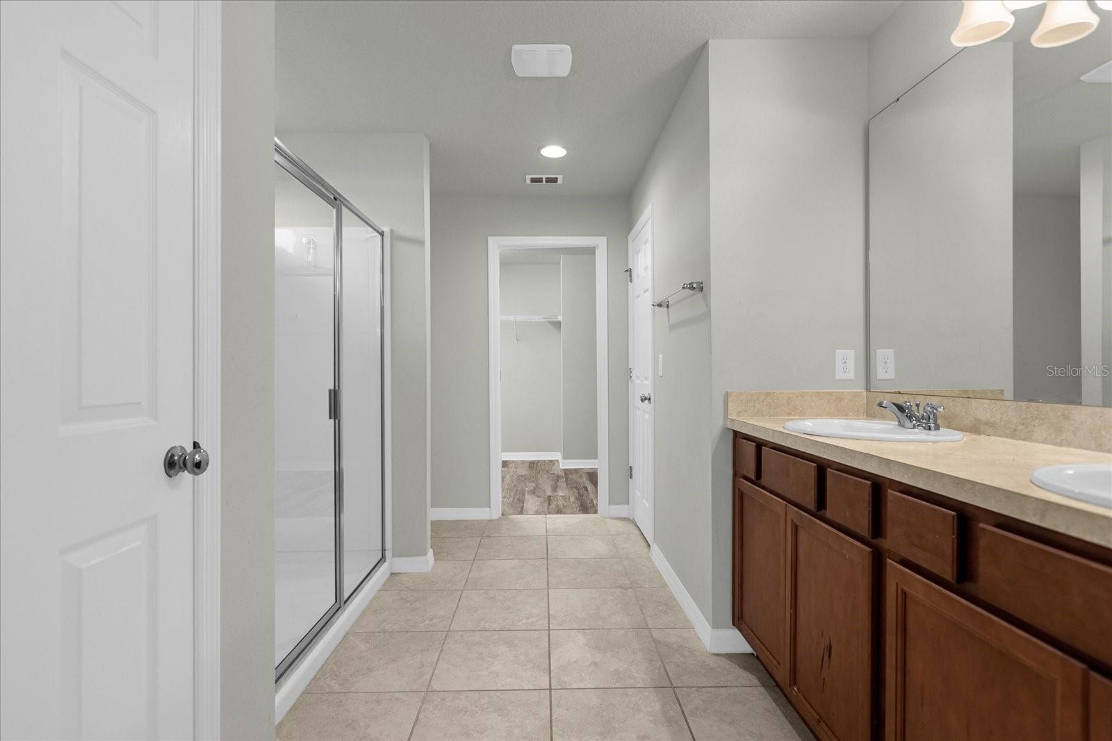 Image 24 of 27 For 3504 Southern Cross Loop