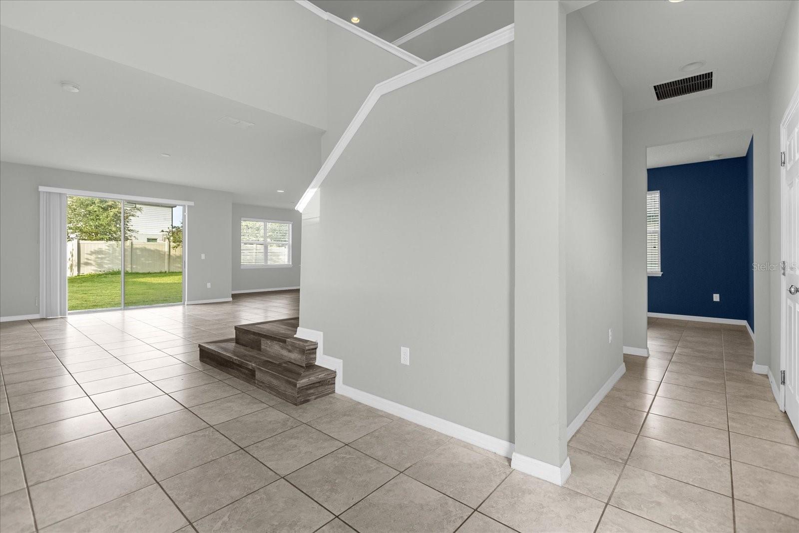 Image 5 of 27 For 3504 Southern Cross Loop