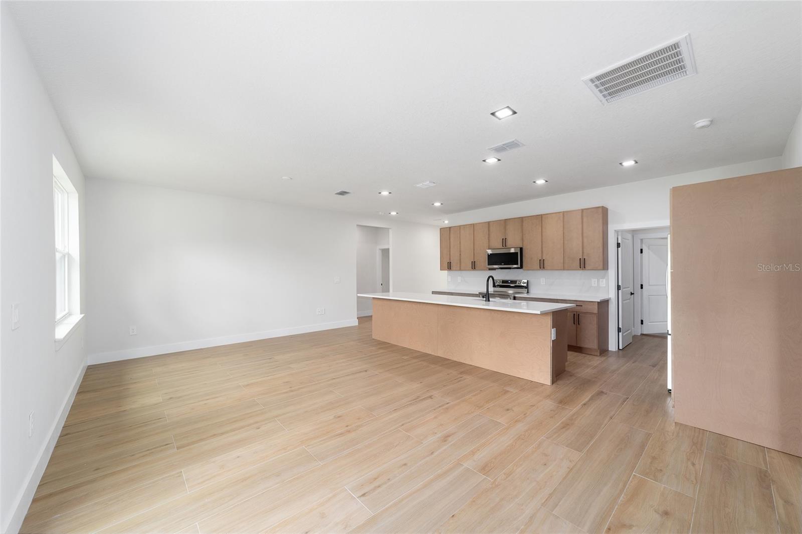 Image 8 of 52 For 4380 159th Court