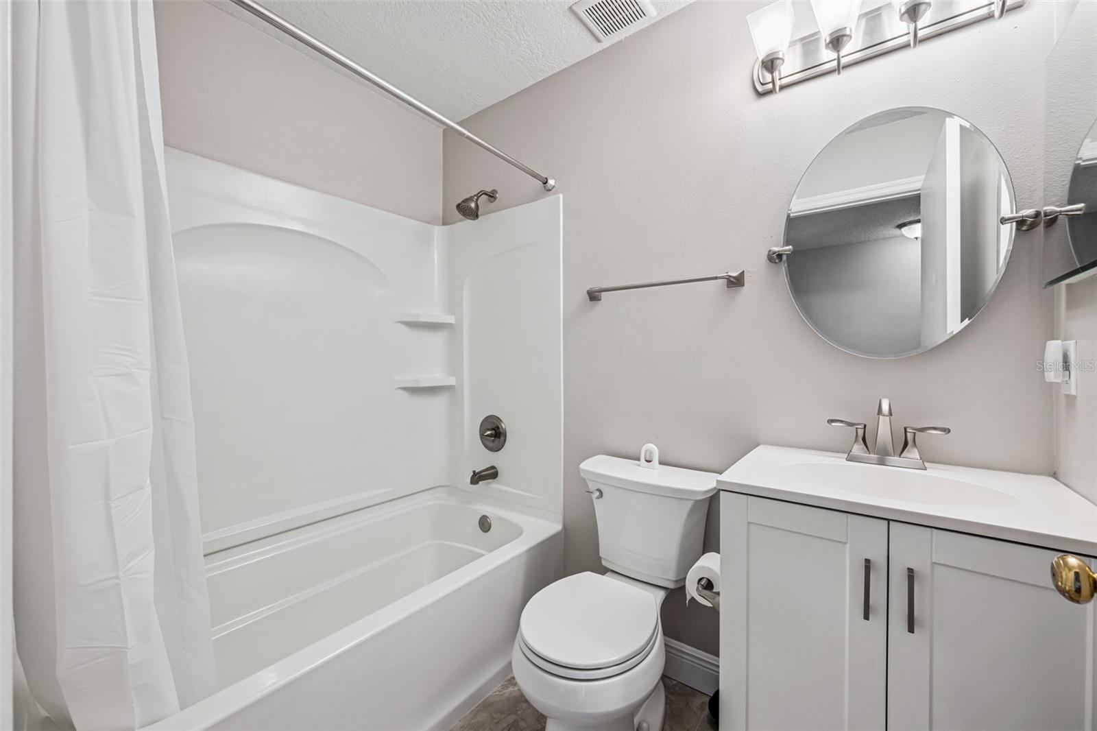 Image 22 of 33 For 552 Shadow Glenn Place