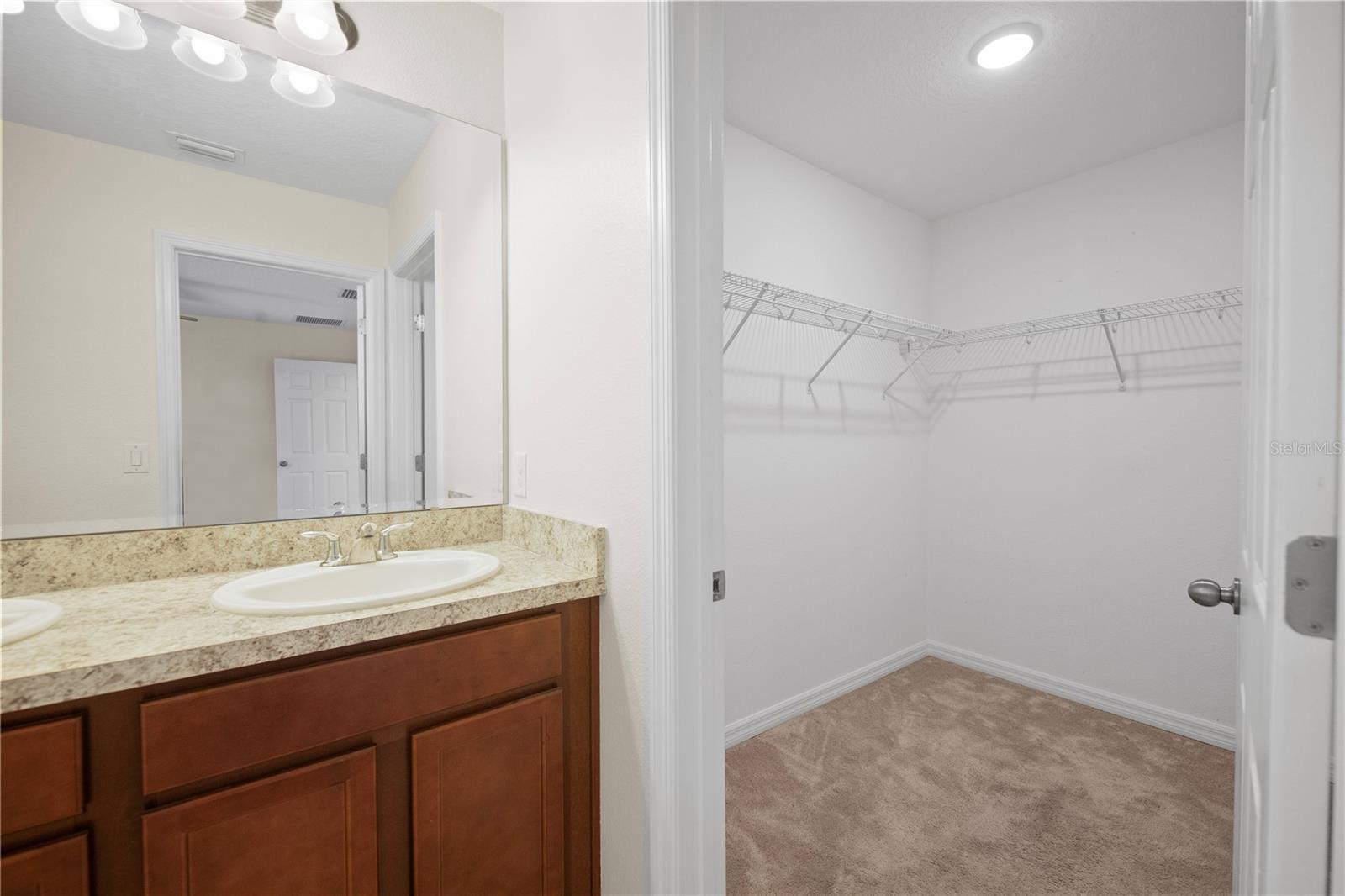 Image 30 of 46 For 922 Anna Place