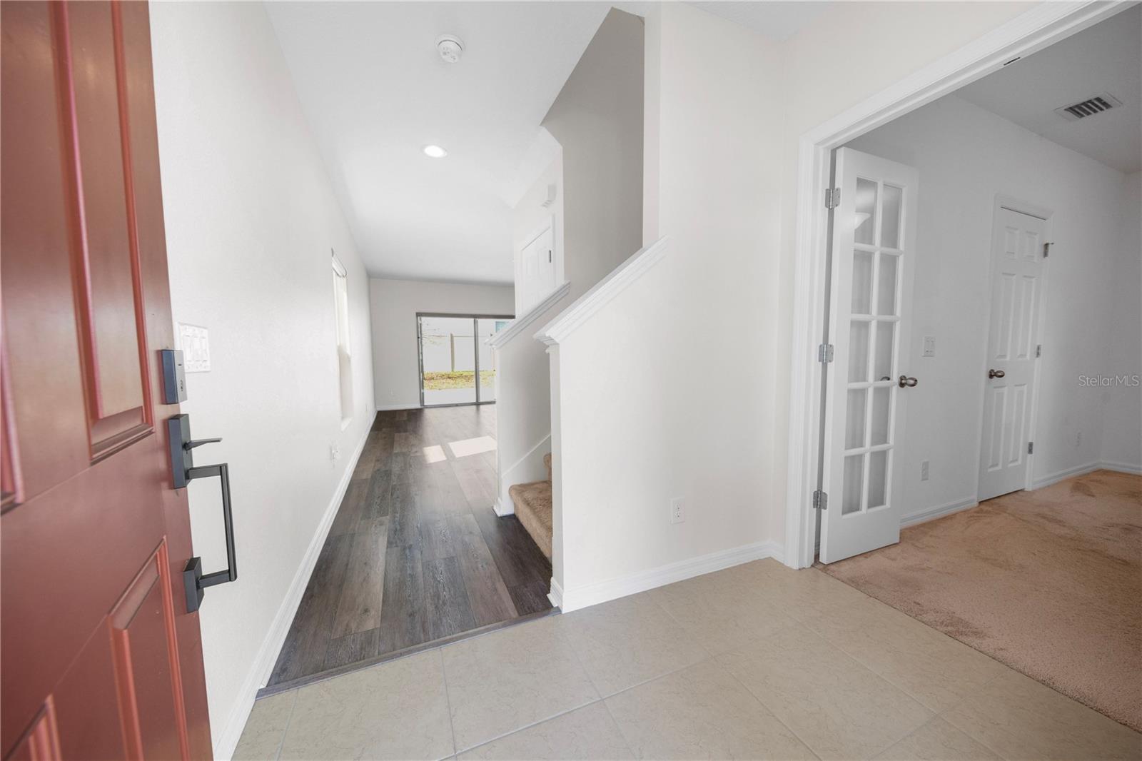 Image 6 of 46 For 922 Anna Place