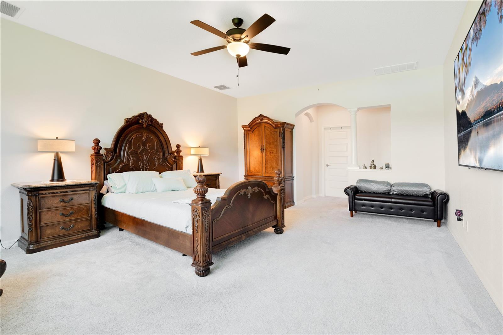 Image 24 of 99 For 19335 Eagle Creek Lane