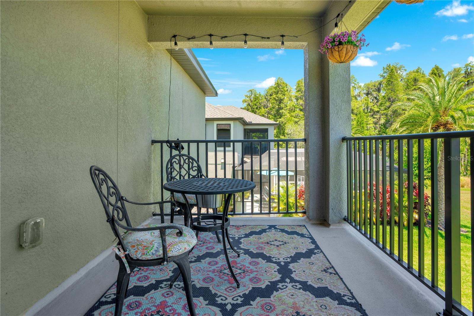 Image 44 of 99 For 19335 Eagle Creek Lane