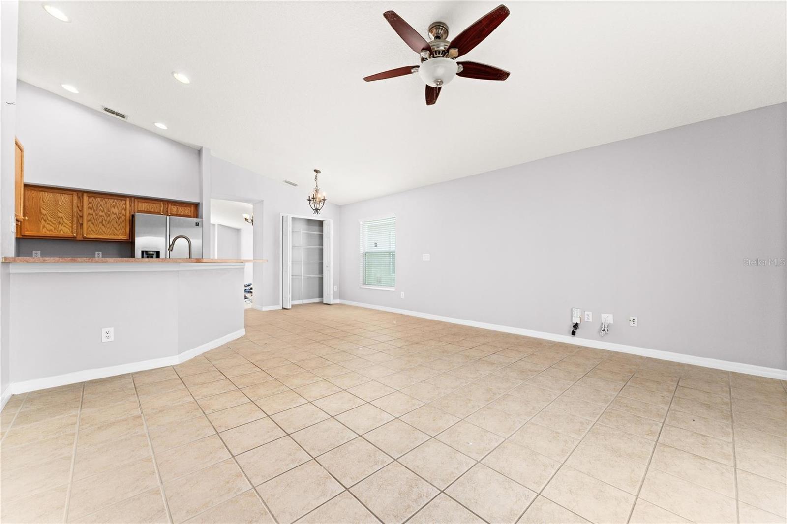 Image 12 of 43 For 5201 Walnut Ridge Drive