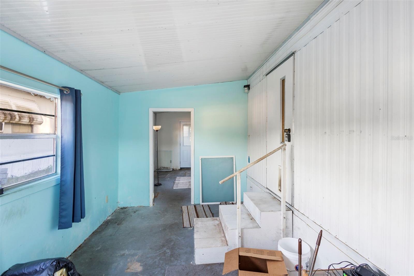 Image 22 of 24 For 1910 Enterprise Ave 13