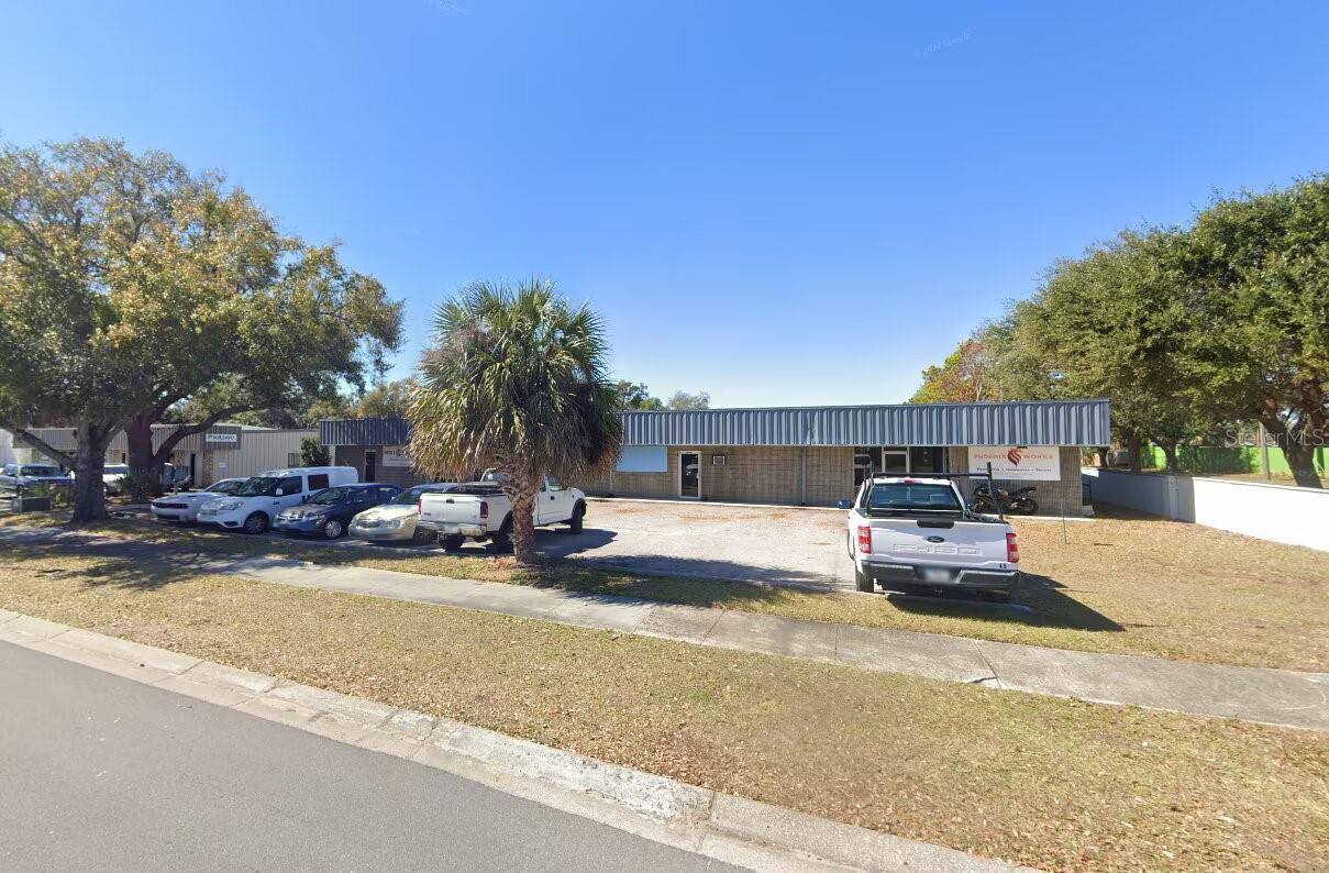 Image 3 of 9 For 5500 Commerce Drive