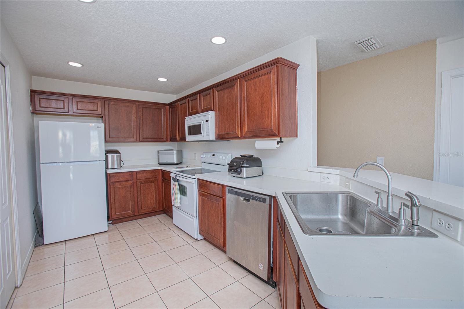 Image 8 of 19 For 3936 Pemberly Pines Circle