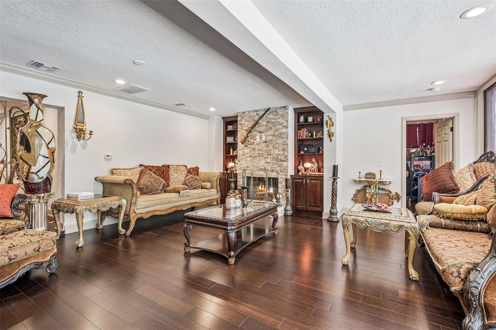 Image 12 of 53 For 6054 Marlberry Drive