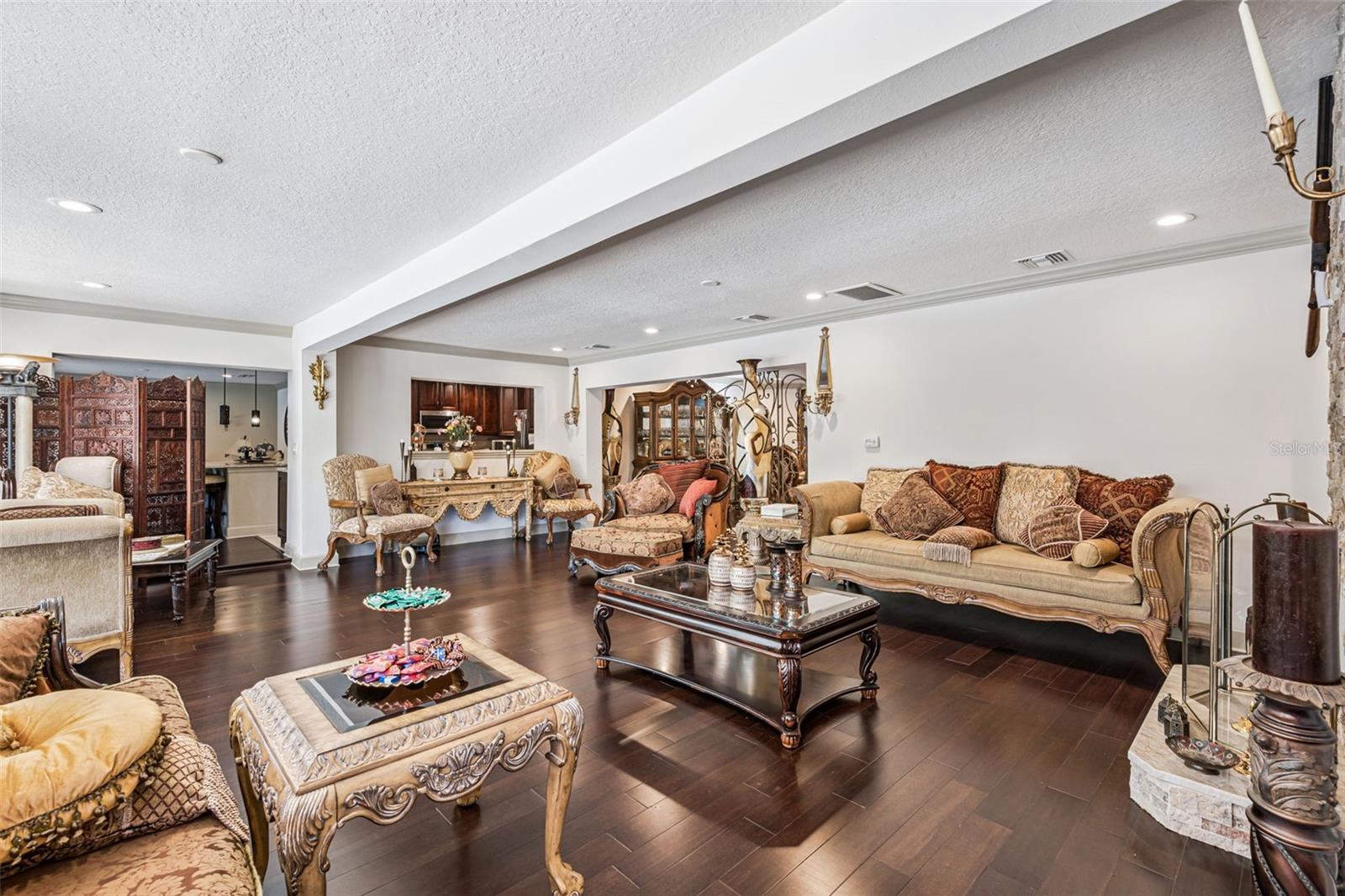 Image 15 of 53 For 6054 Marlberry Drive