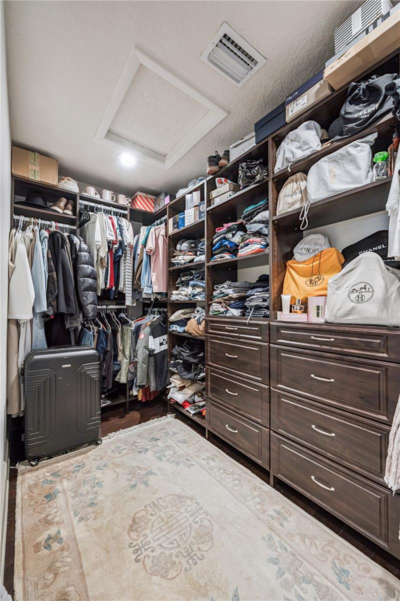 Image 34 of 53 For 6054 Marlberry Drive