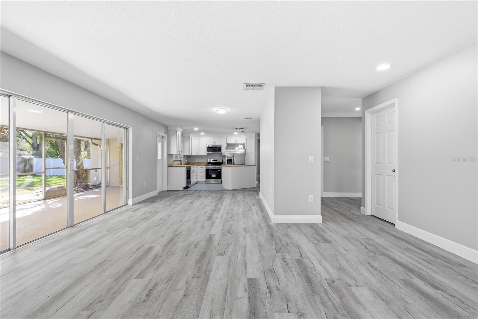 Image 11 of 48 For 6649 Pampus Drive