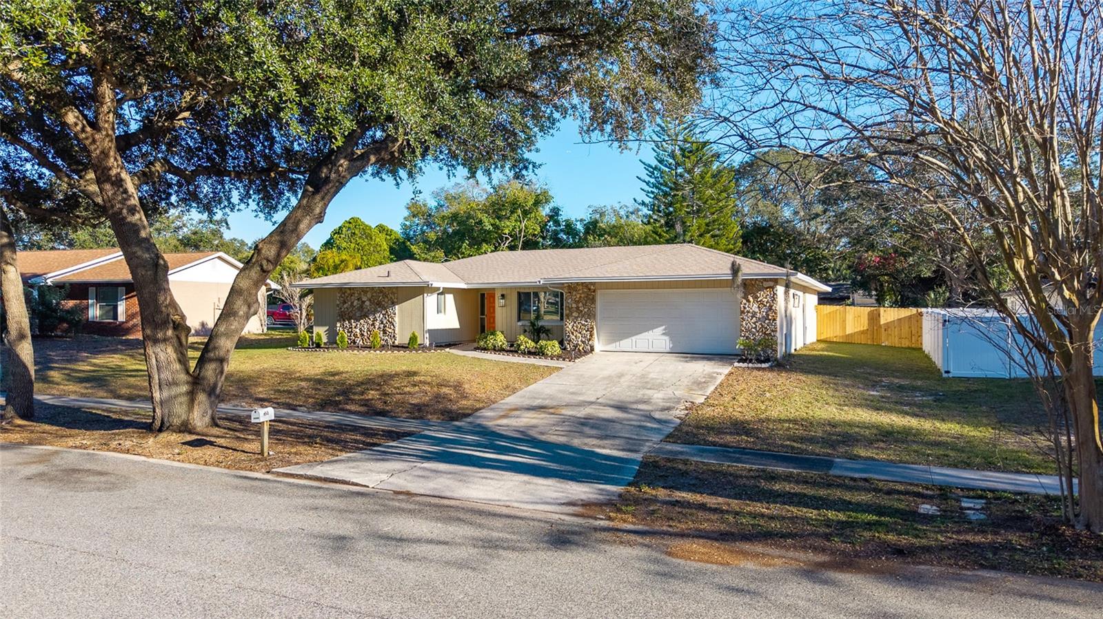 Image 3 of 48 For 6649 Pampus Drive