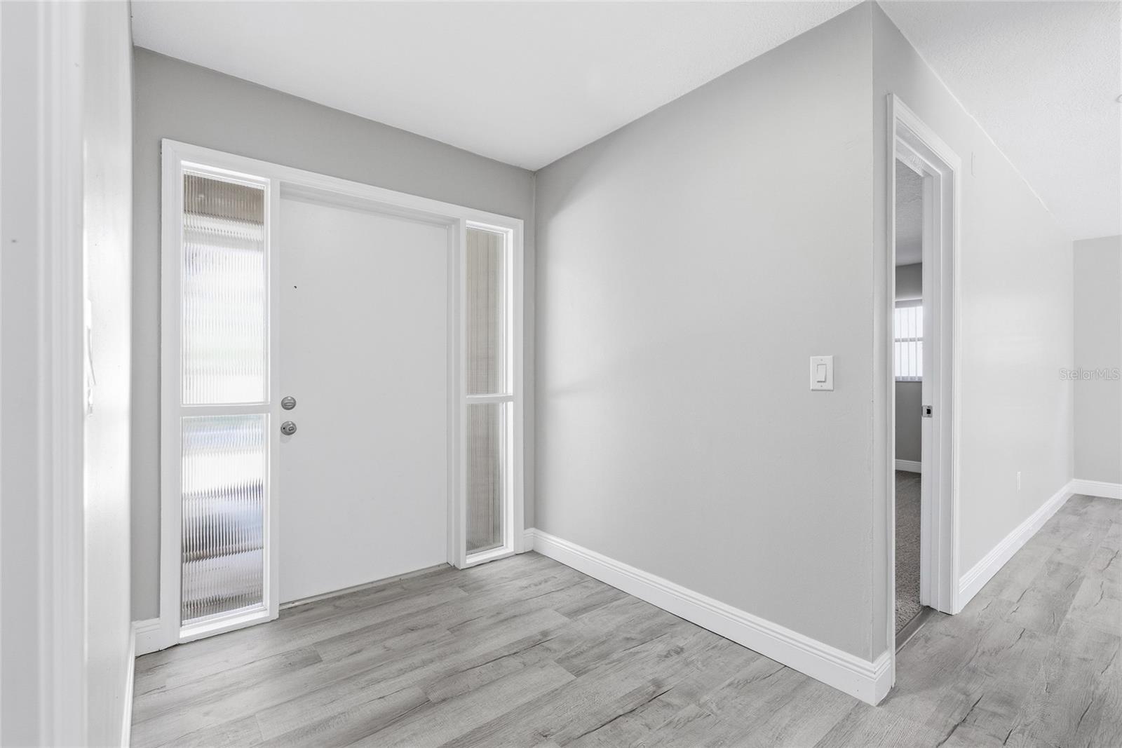 Image 8 of 48 For 6649 Pampus Drive