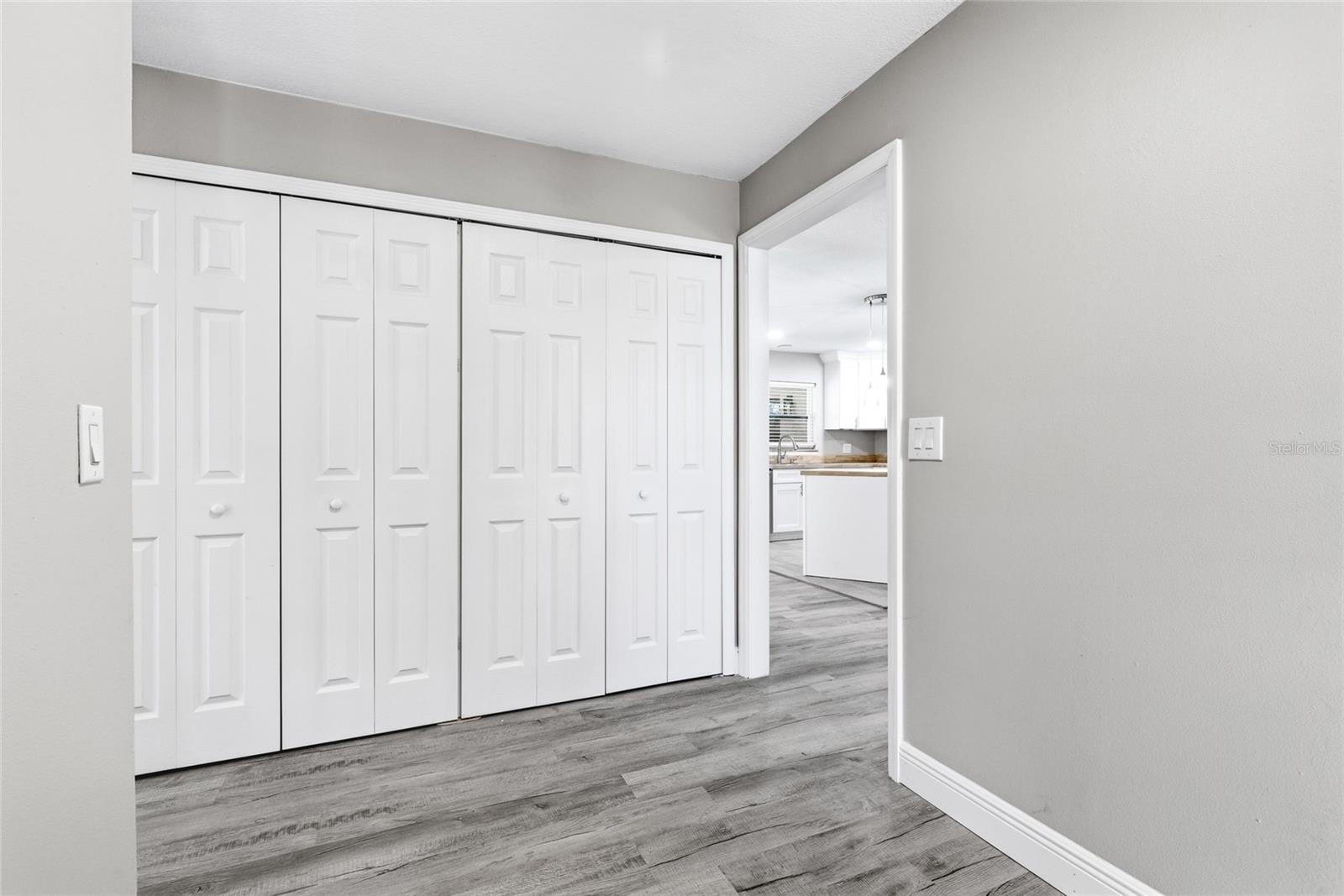 Image 9 of 48 For 6649 Pampus Drive