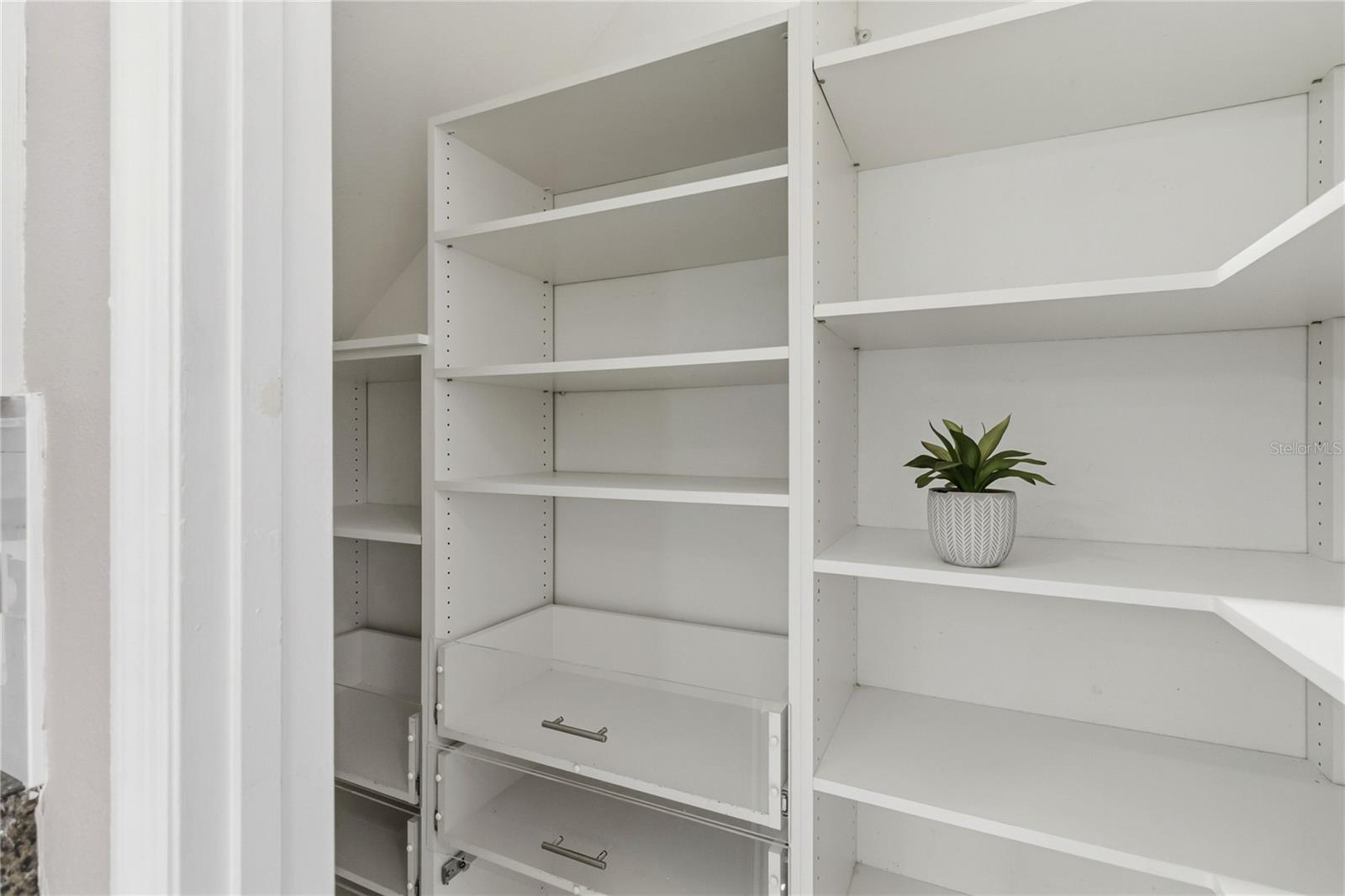 Image 25 of 54 For 13858 Caywood Pond Drive