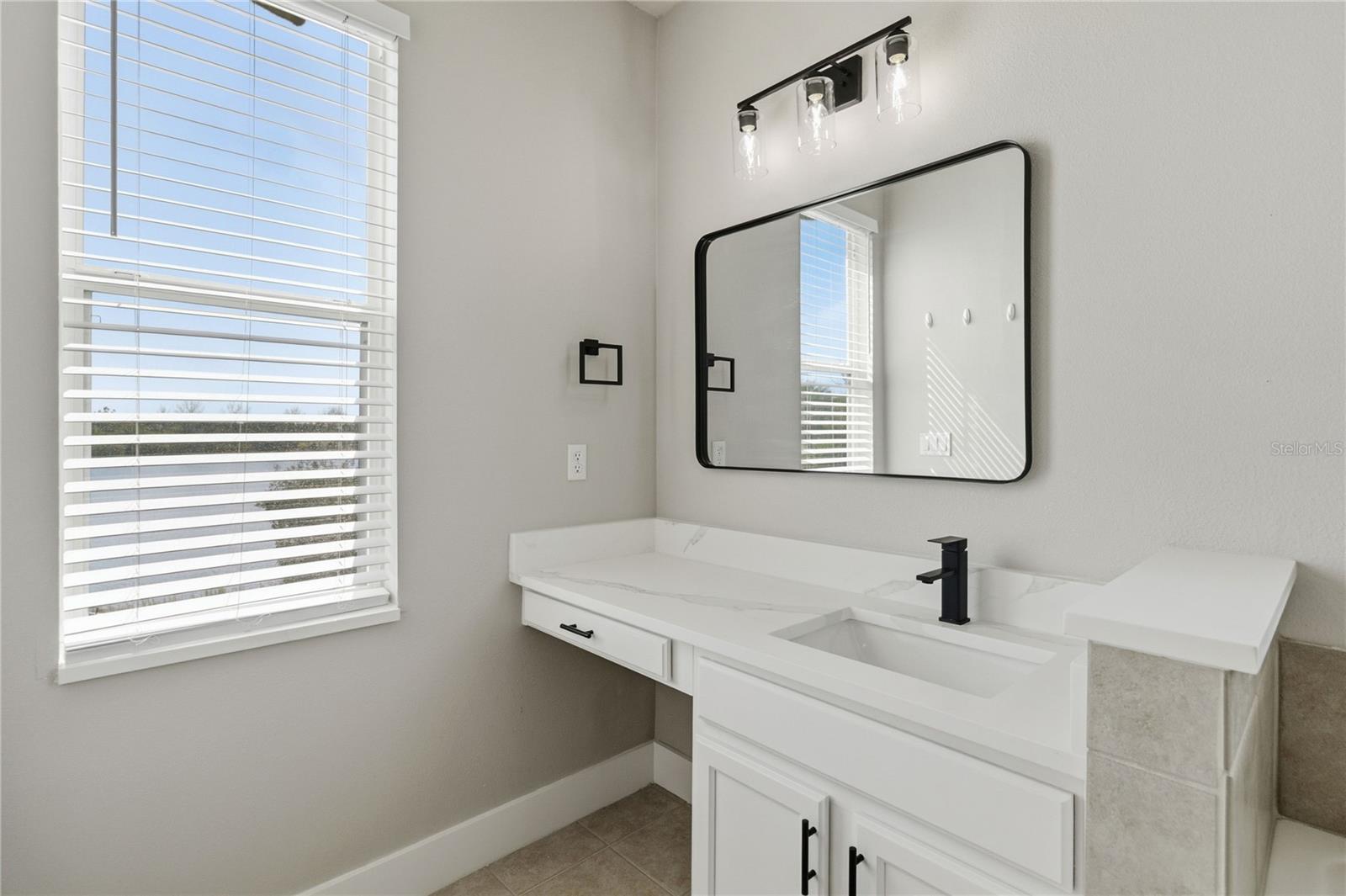 Image 31 of 54 For 13858 Caywood Pond Drive