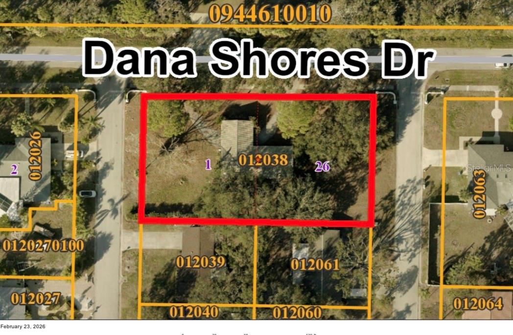 Listing photo id 10 for 3700 Dana Shores Drive