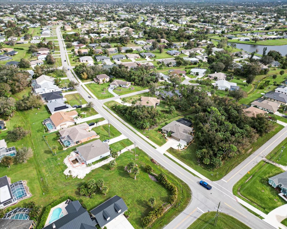 Image 15 of 19 For 25655 Deep Creek Boulevard