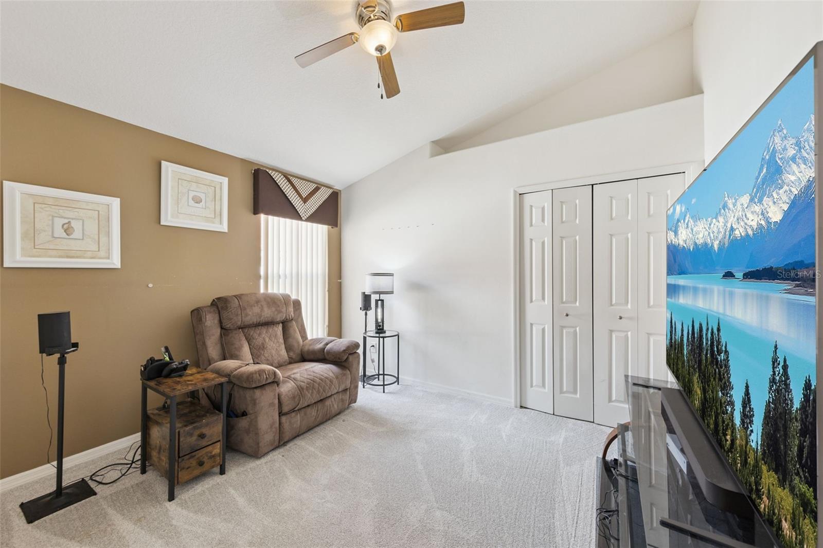 Image 16 of 47 For 158 Hypolita Avenue