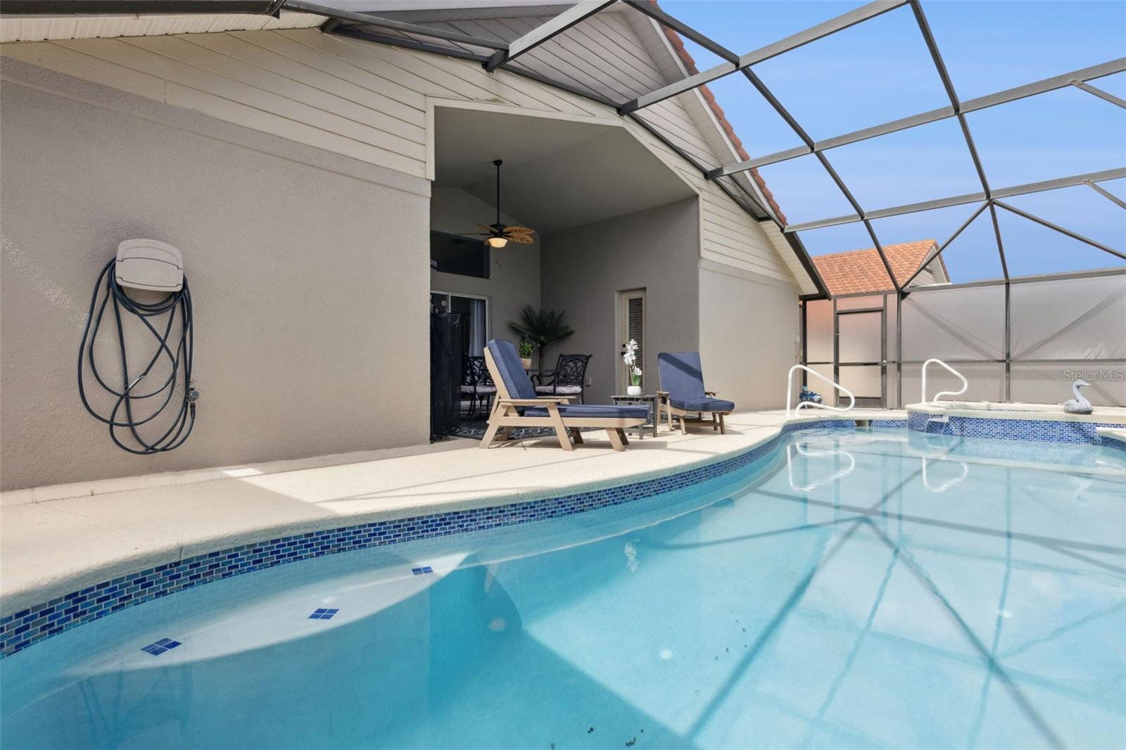 Image 30 of 47 For 158 Hypolita Avenue