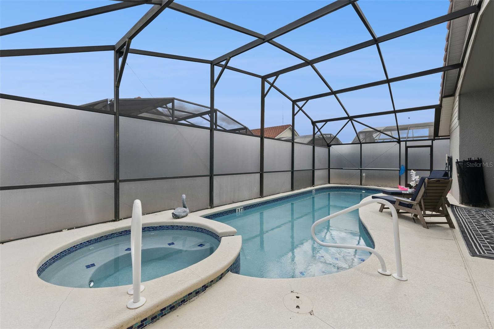 Image 33 of 47 For 158 Hypolita Avenue