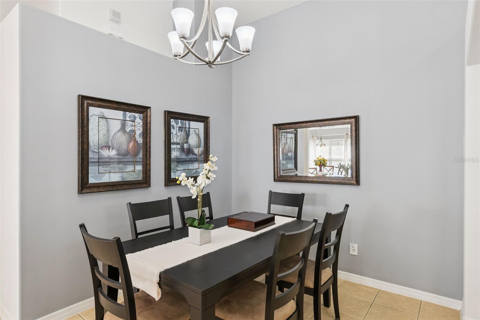 Image 9 of 47 For 158 Hypolita Avenue