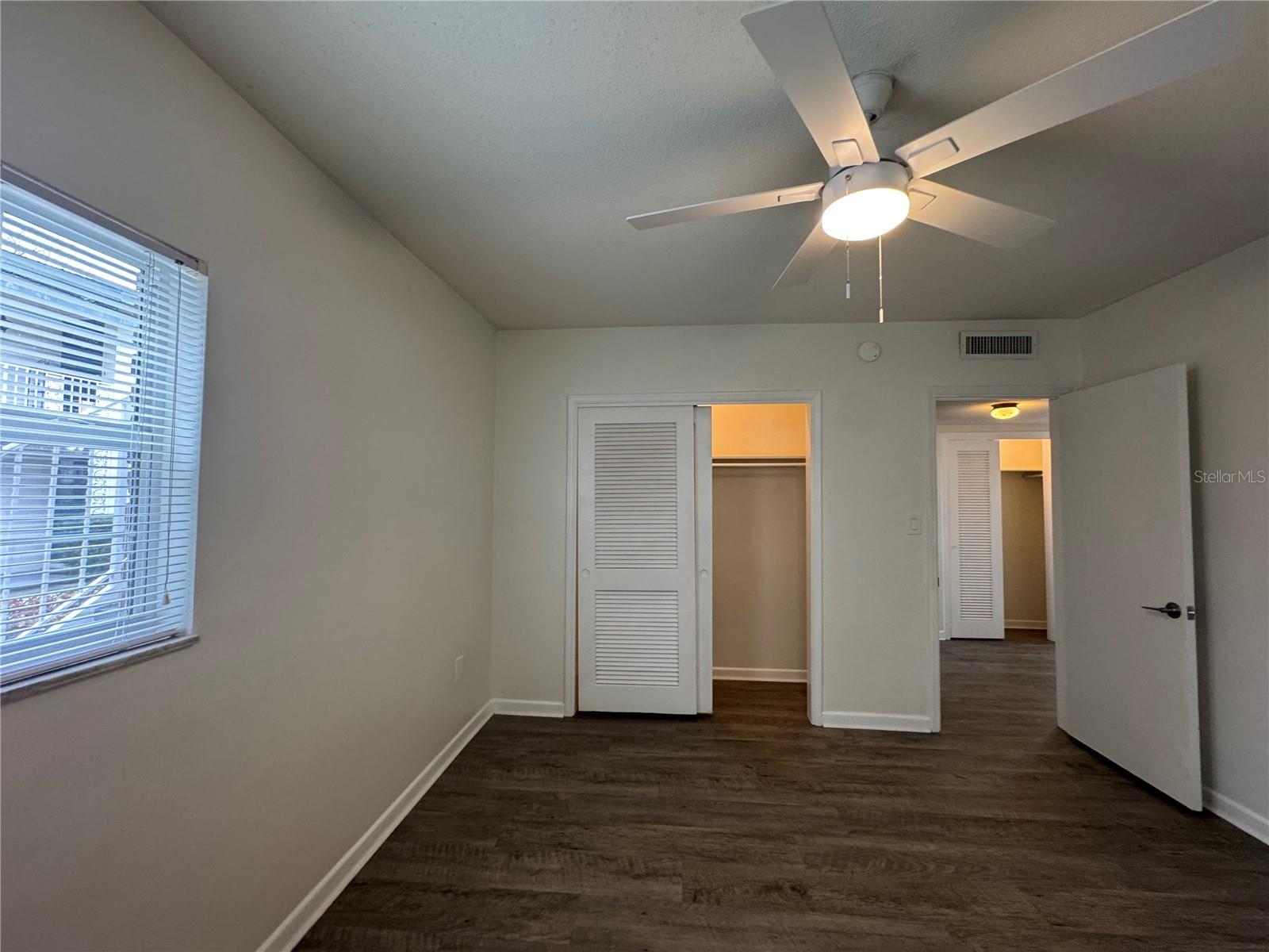 Image 22 of 24 For 210 Yale Street A