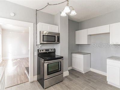 Image 14 of 33 For 231 1st Street