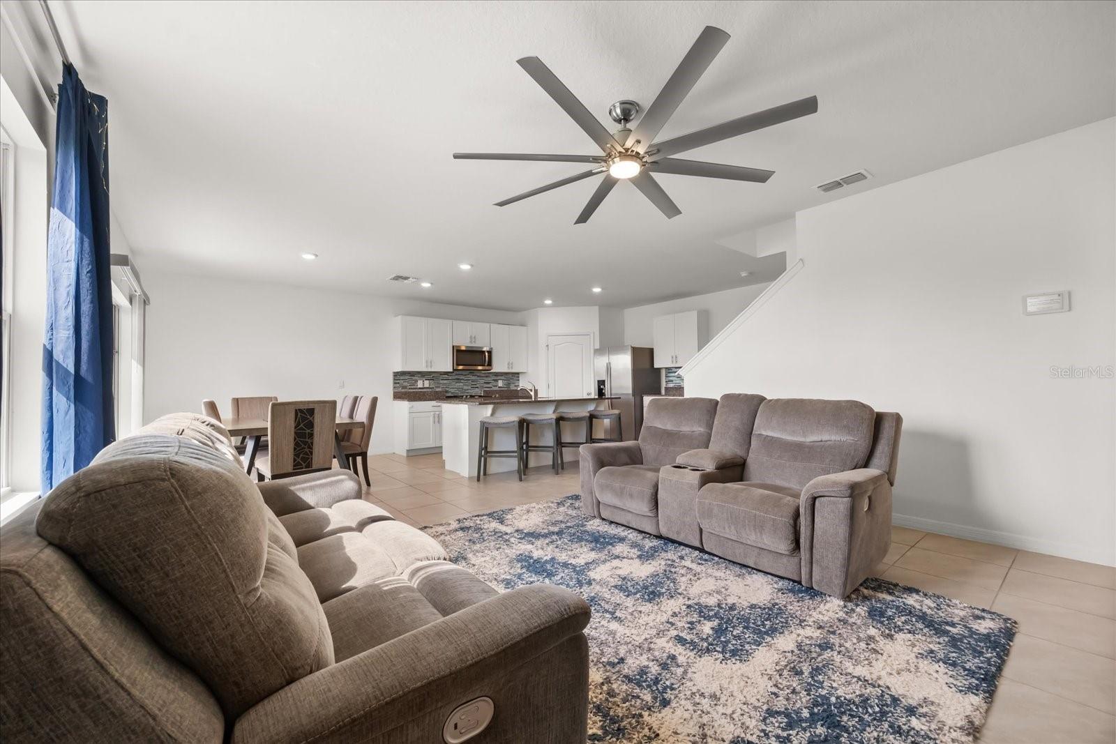 Image 10 of 37 For 1467 Riverboat Drive