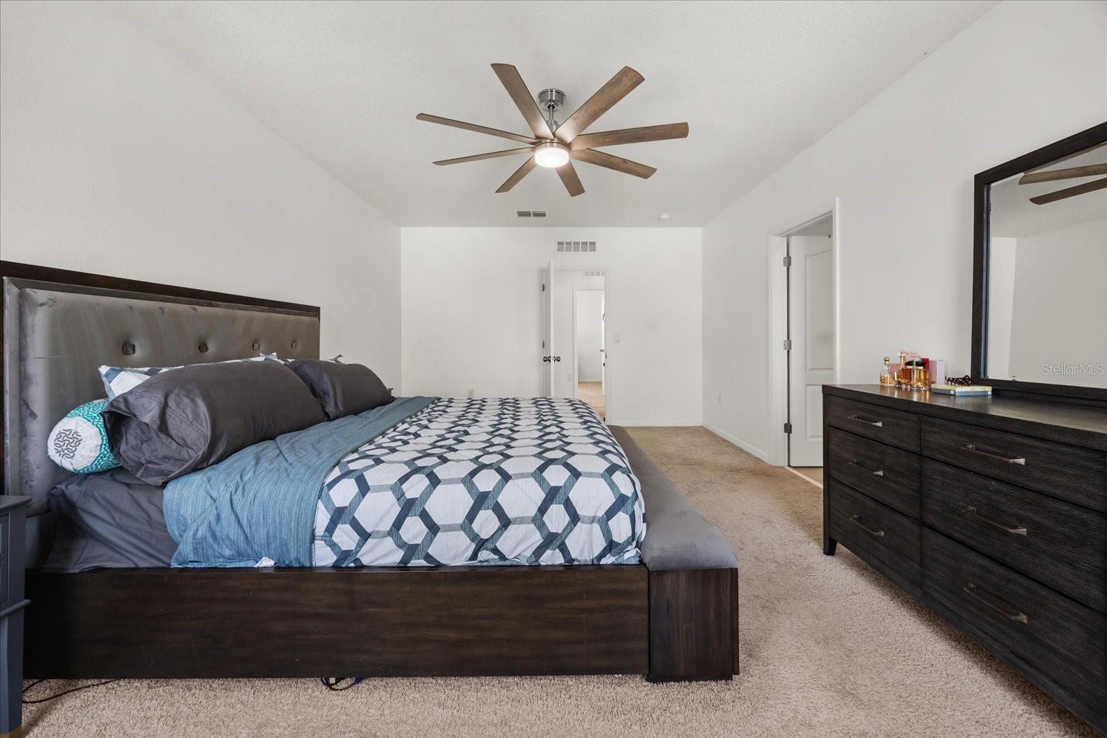 Image 18 of 37 For 1467 Riverboat Drive