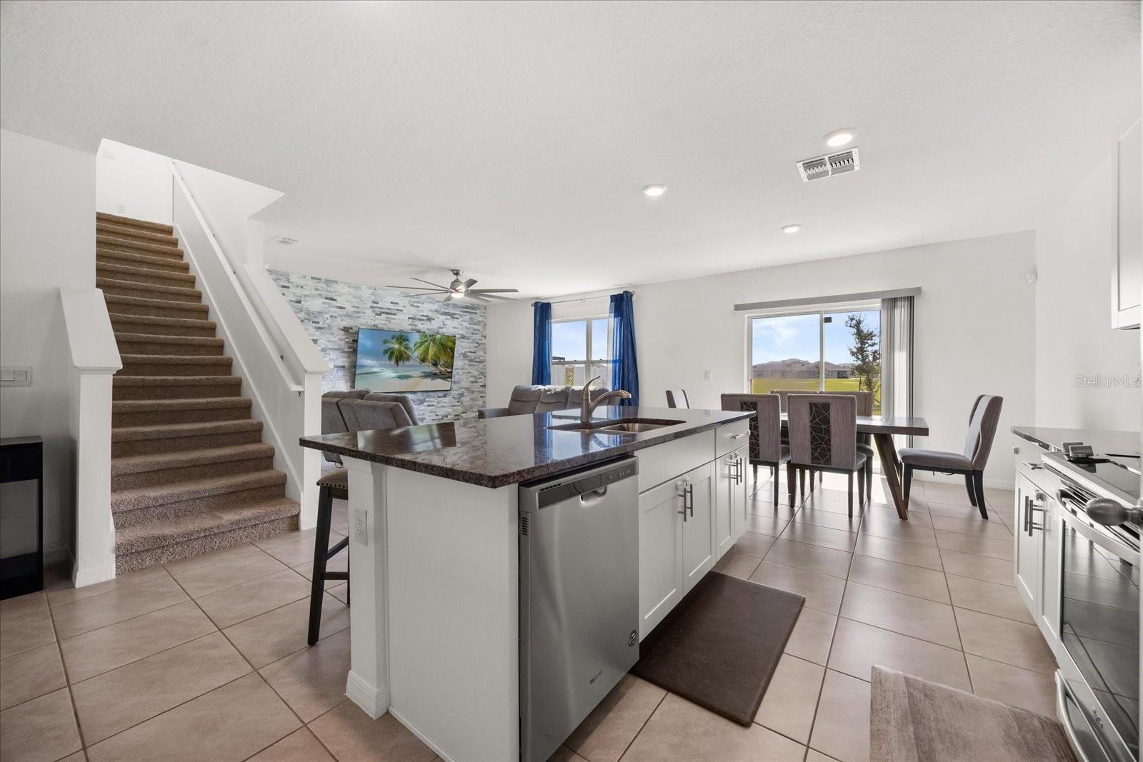 Image 6 of 37 For 1467 Riverboat Drive