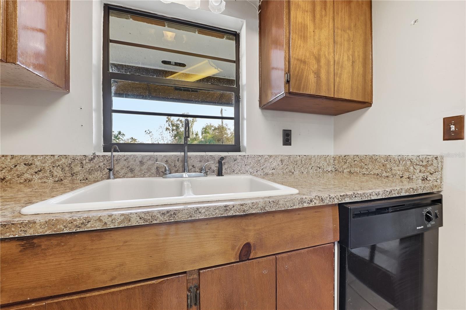 Image 10 of 27 For 3809 Needles Drive