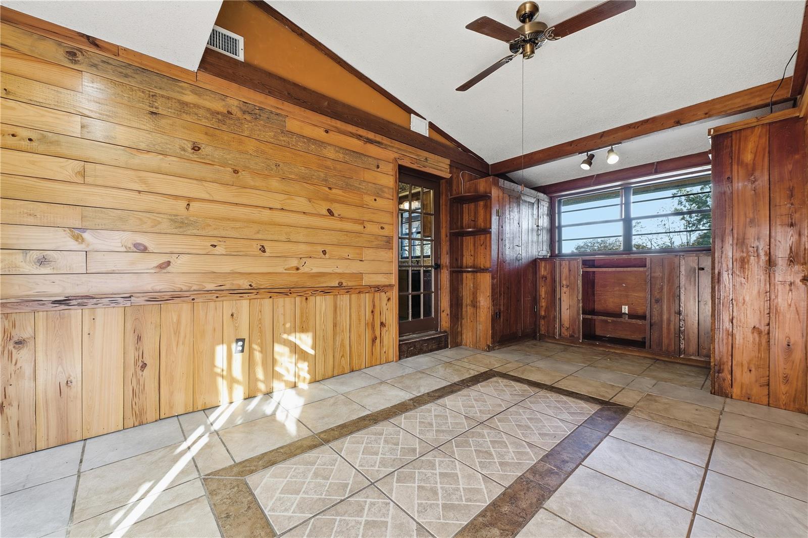 Image 12 of 27 For 3809 Needles Drive