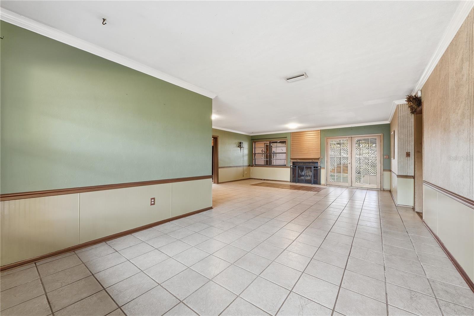 Image 7 of 27 For 3809 Needles Drive