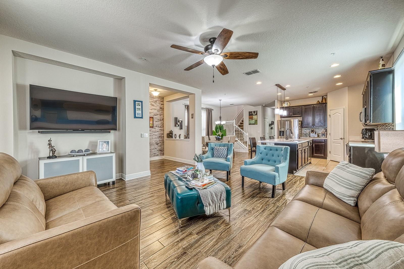 Image 5 of 43 For 5561 Cypress Hill Road