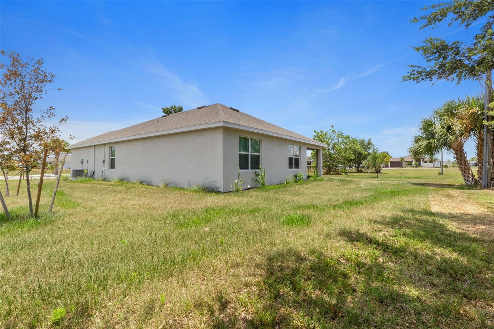 Image 24 of 27 For 16073 Hesta Misty Court