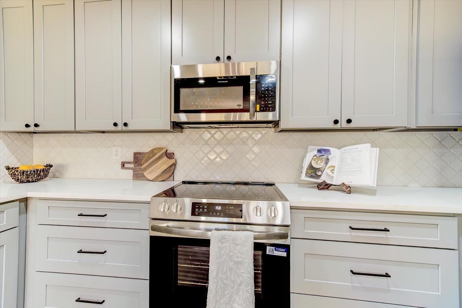 Image 13 of 28 For 20 Woodlands Circle