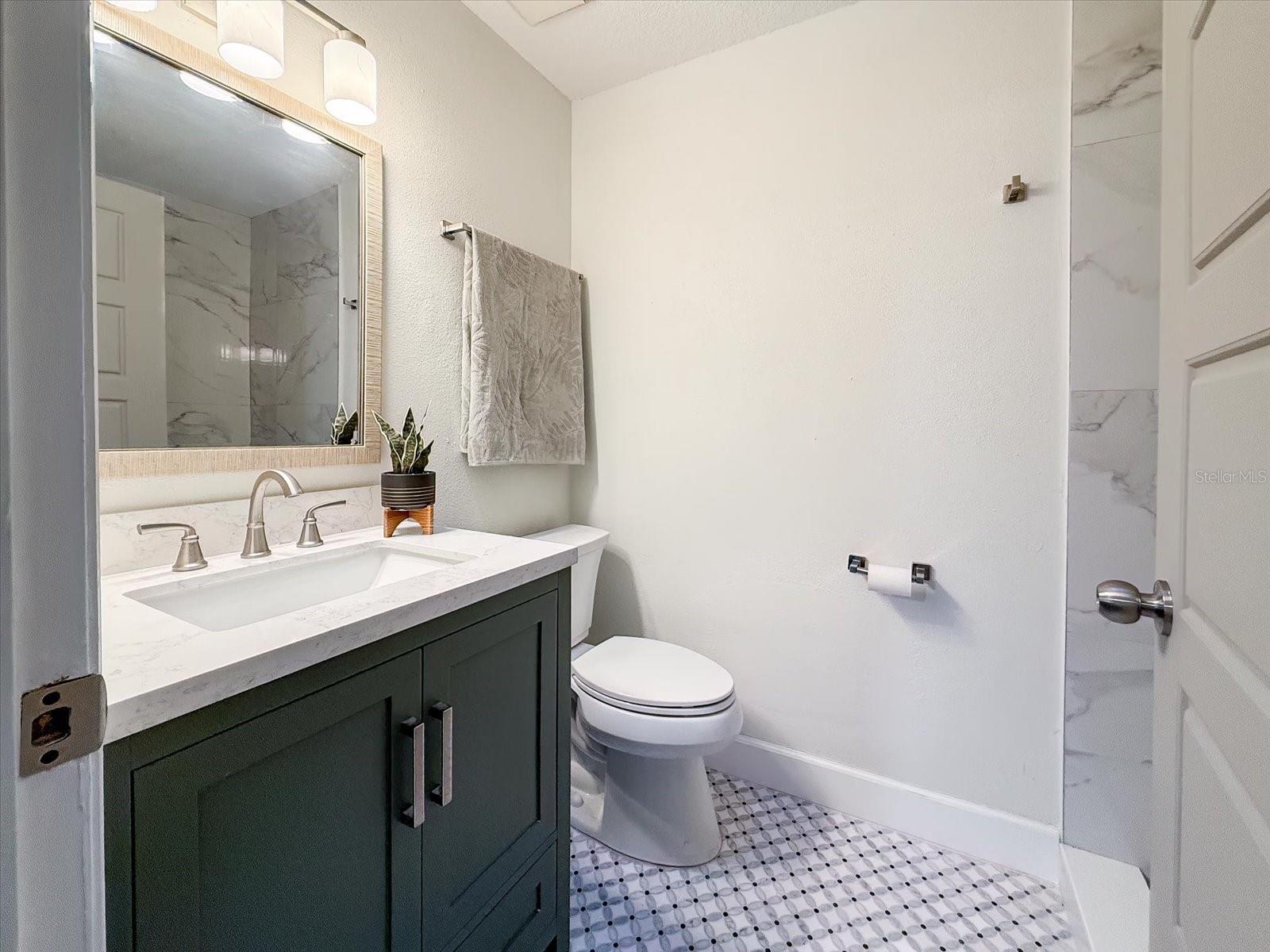 Image 16 of 28 For 20 Woodlands Circle