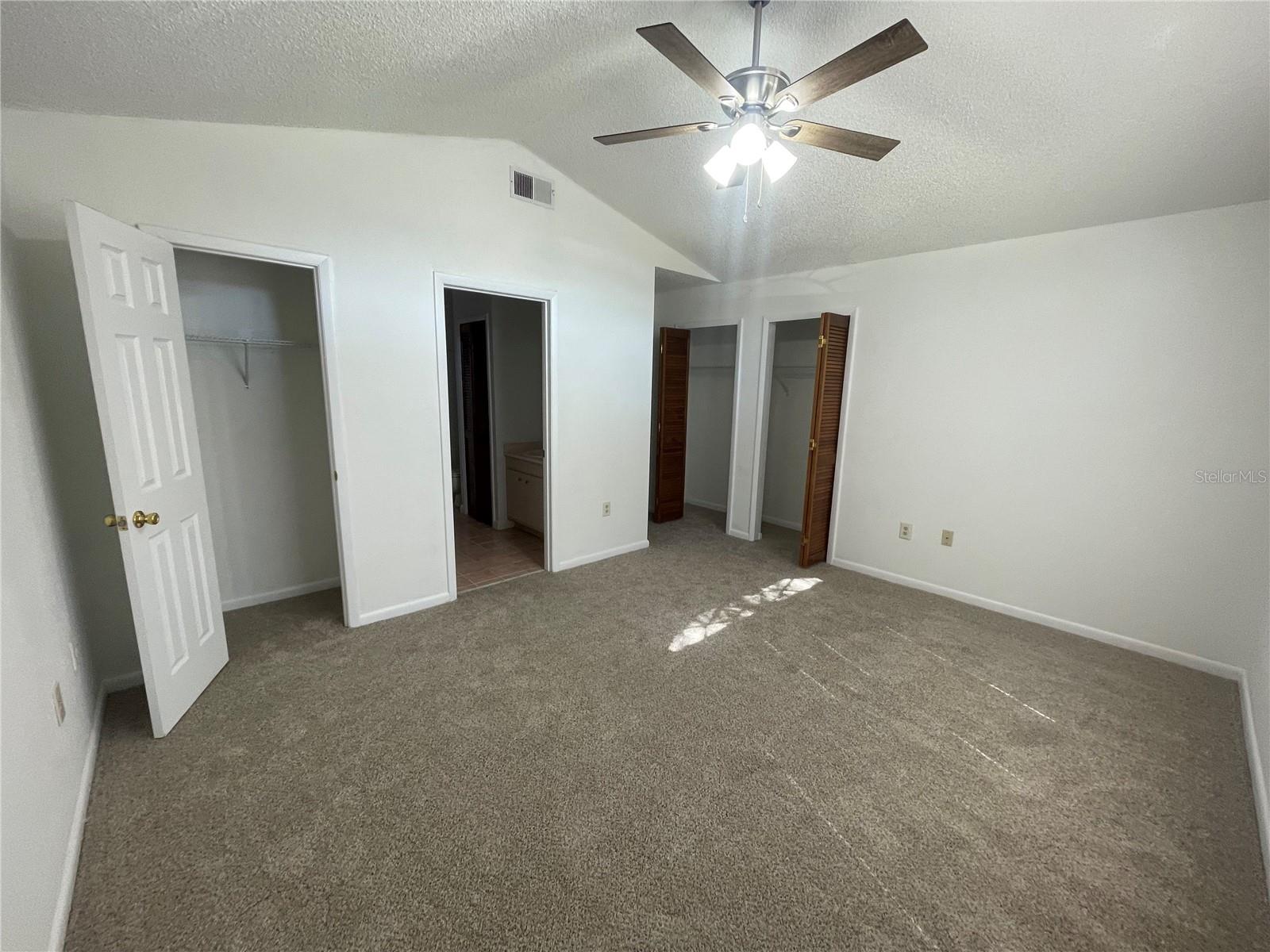 Image 14 of 25 For 208 Lucerne Drive