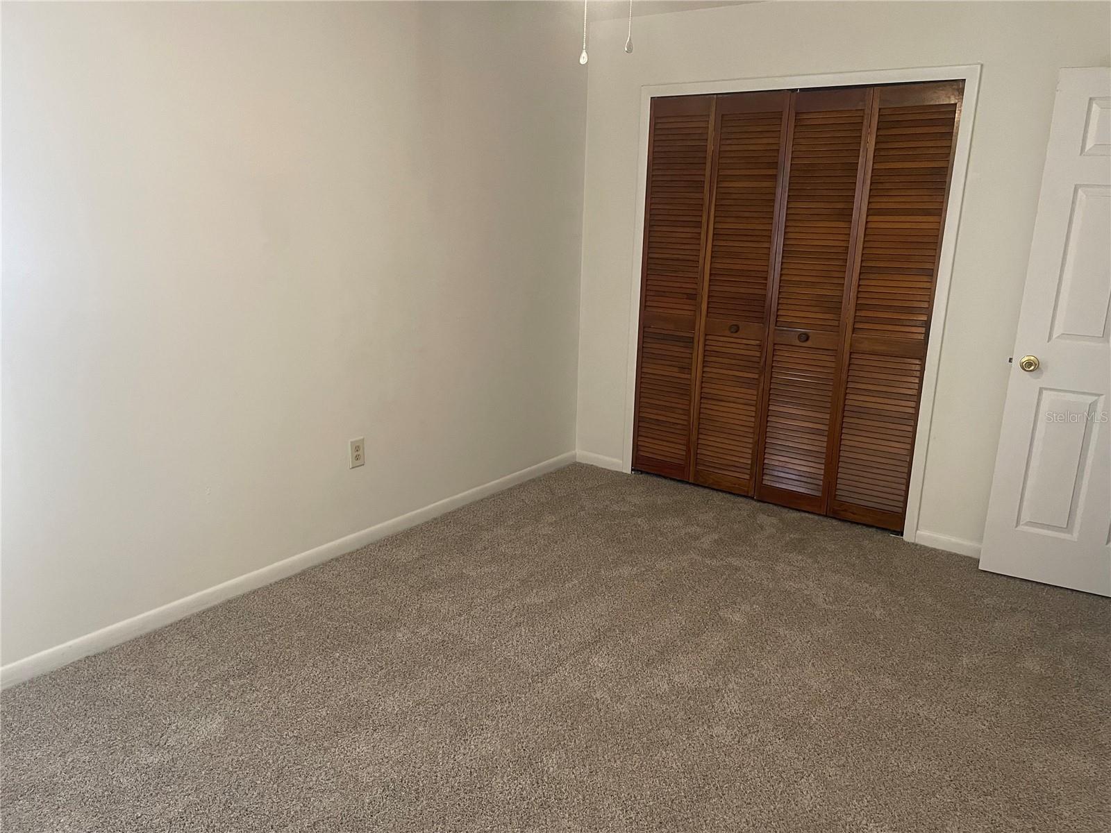 Image 20 of 25 For 208 Lucerne Drive