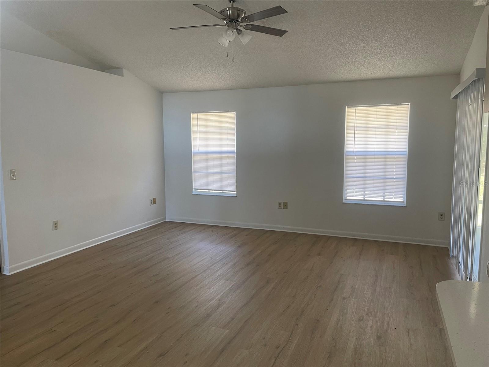 Image 4 of 25 For 208 Lucerne Drive