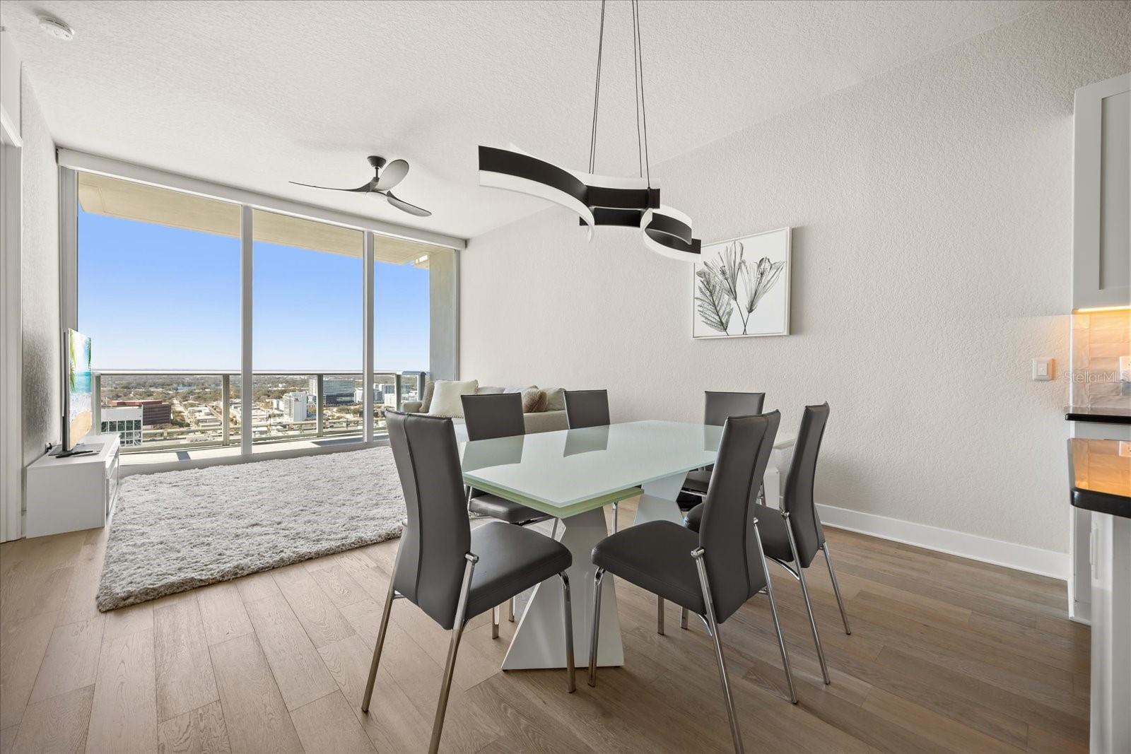 Image 10 of 38 For 150 Robinson Street 26b