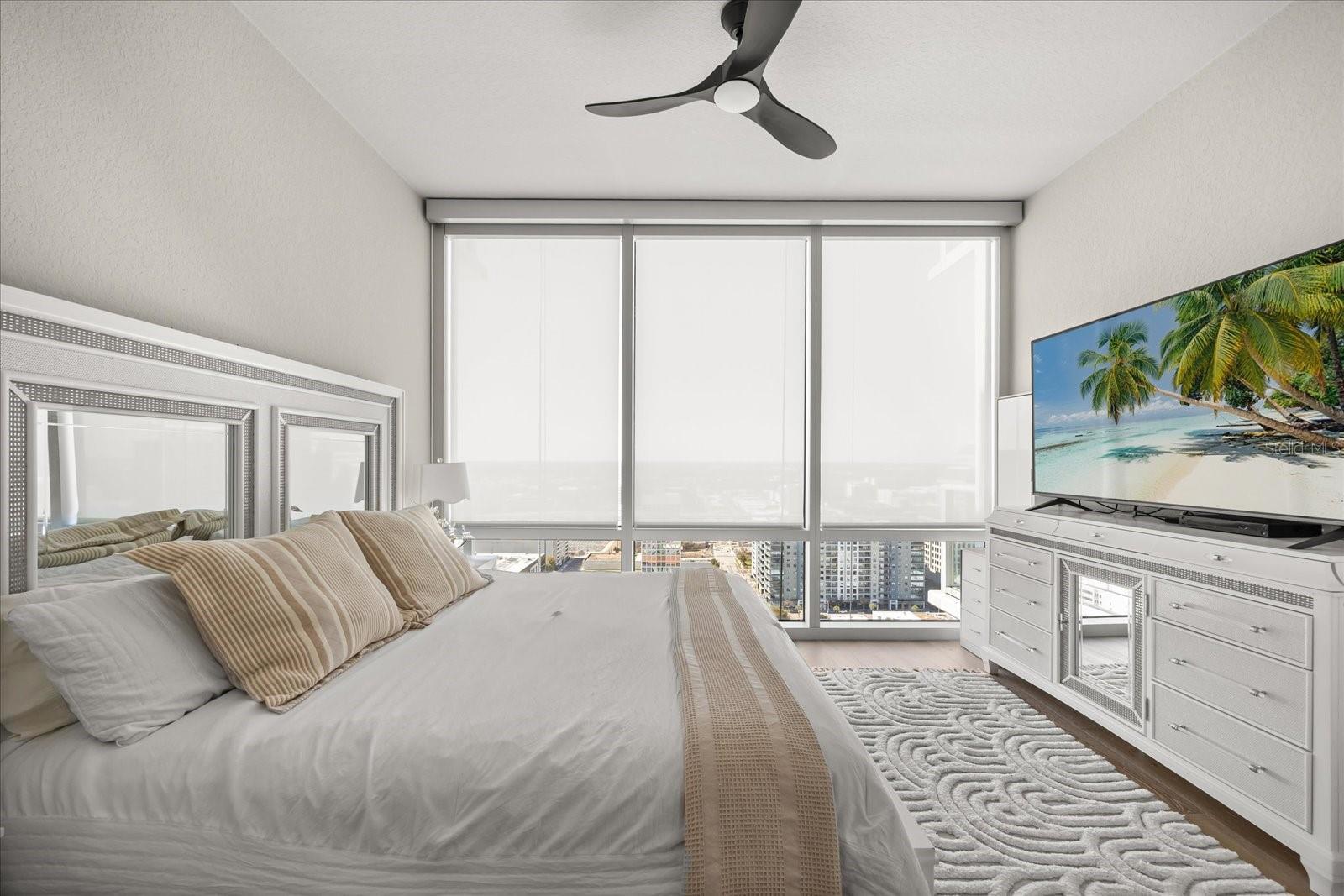 Image 15 of 38 For 150 Robinson Street 26b