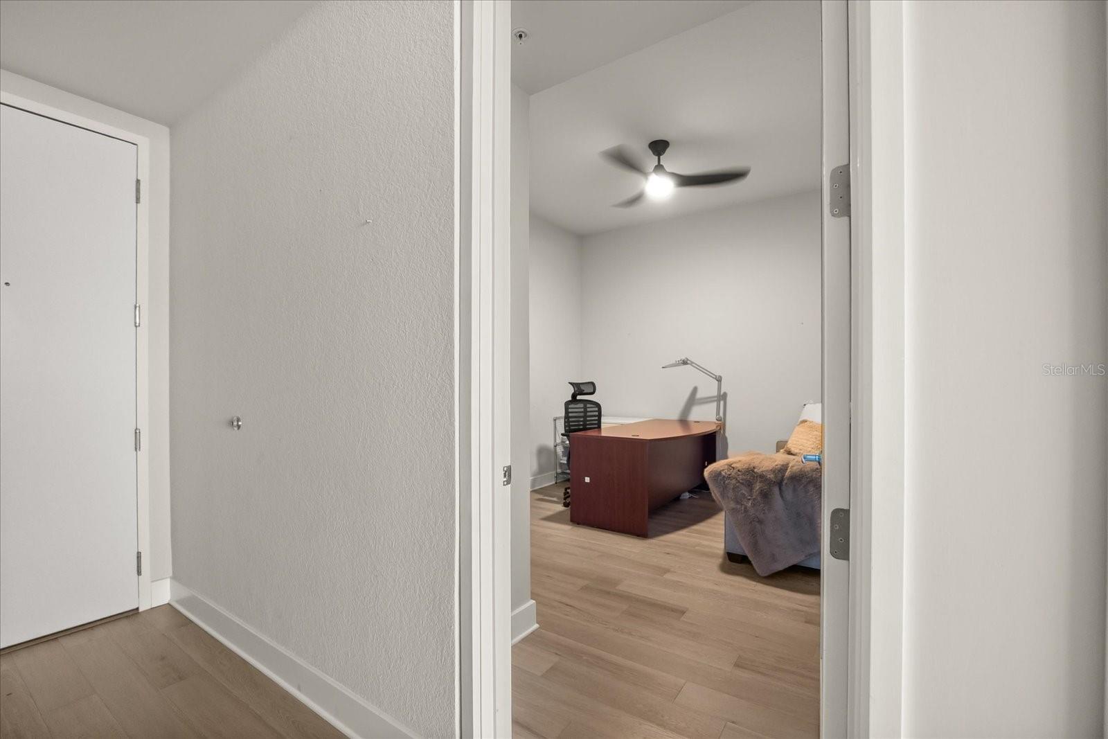 Image 22 of 38 For 150 Robinson Street 26b