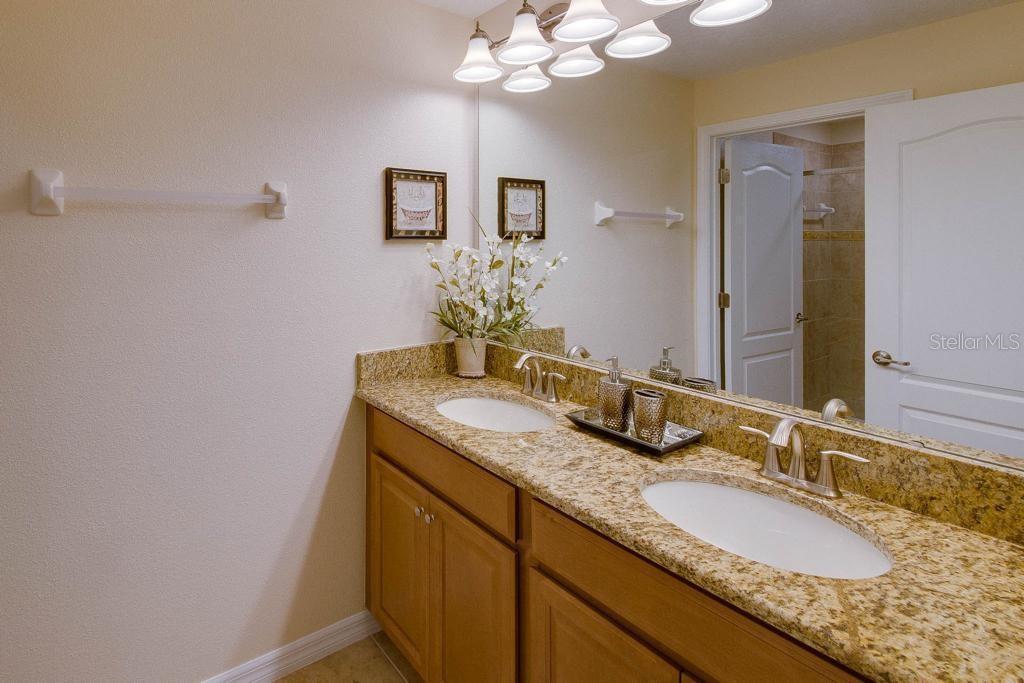 Image 12 of 42 For 2927 Banana Palm Drive